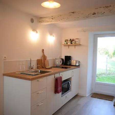 Renove Calme Avec Exterieur Proche Rennes Vakantiehuis *